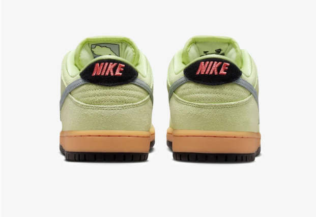 Nike SB Dunk Low Pro WC 'Saffron Quartz/Pear'